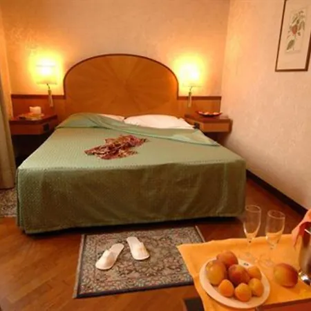 Hotel Metrò-2